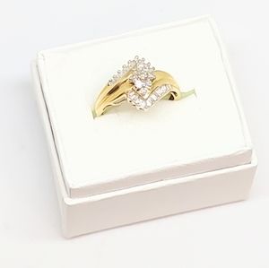 10k Solid Yellow Gold, 0.35ctw Diamond ring